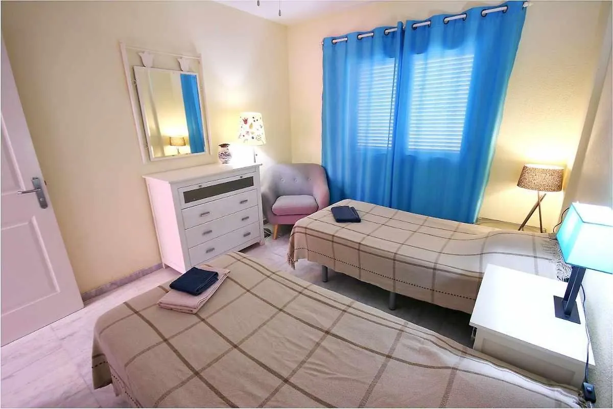 Dinastia D201 By Tenerife Rental & Sales Los Cristianos  Appartamento
