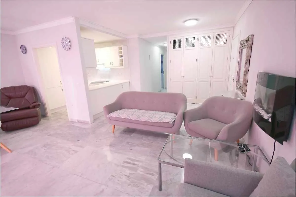 Dinastia D201 By Tenerife Rental & Sales Los Cristianos  Appartamento