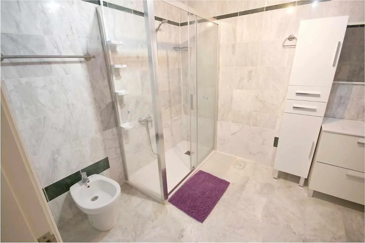Dinastia D201 By Tenerife Rental & Sales Los Cristianos
